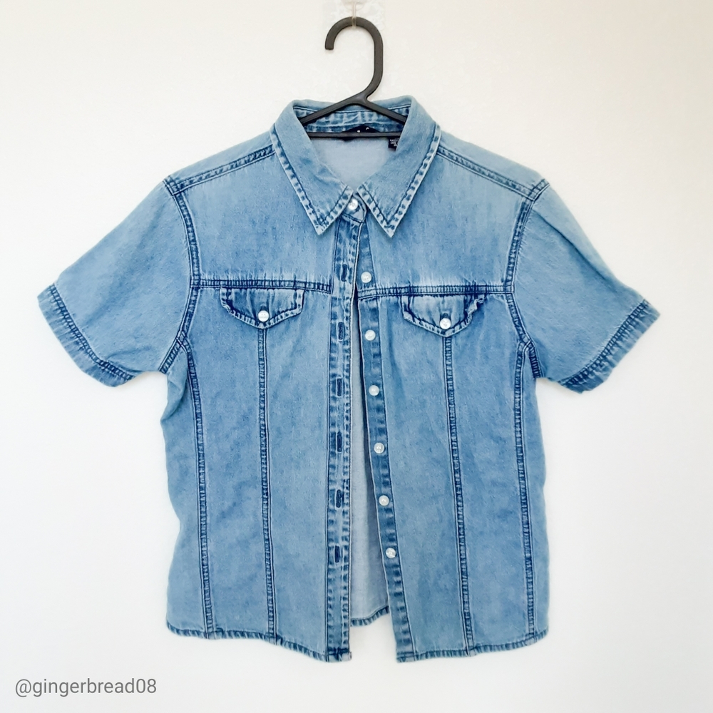 🦋🦋Era Brand Denim Style Chambray Shirt Top🦋🦋